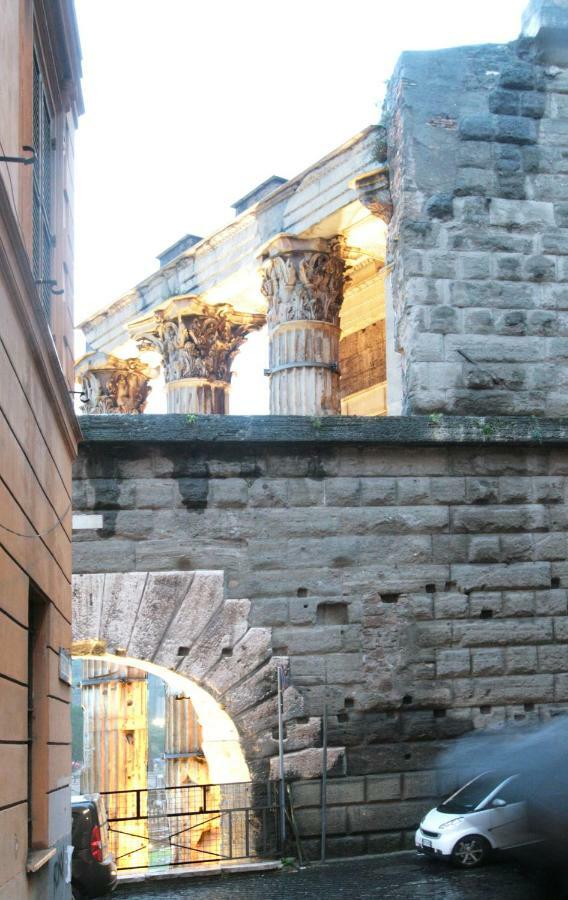 Roma Center Fori Imperiali Raffy'S Charming Suite Exterior foto